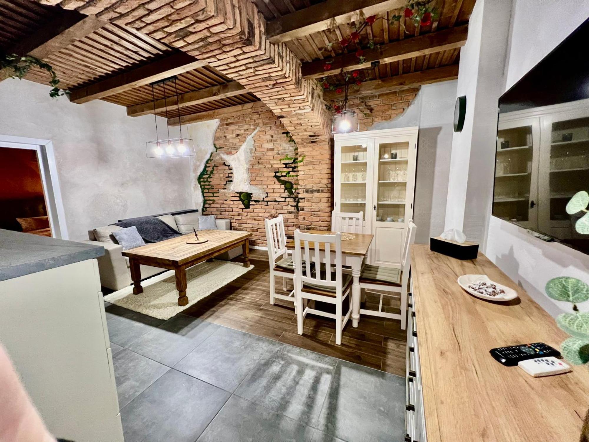 Star Center Sibiu Apartment Екстериор снимка